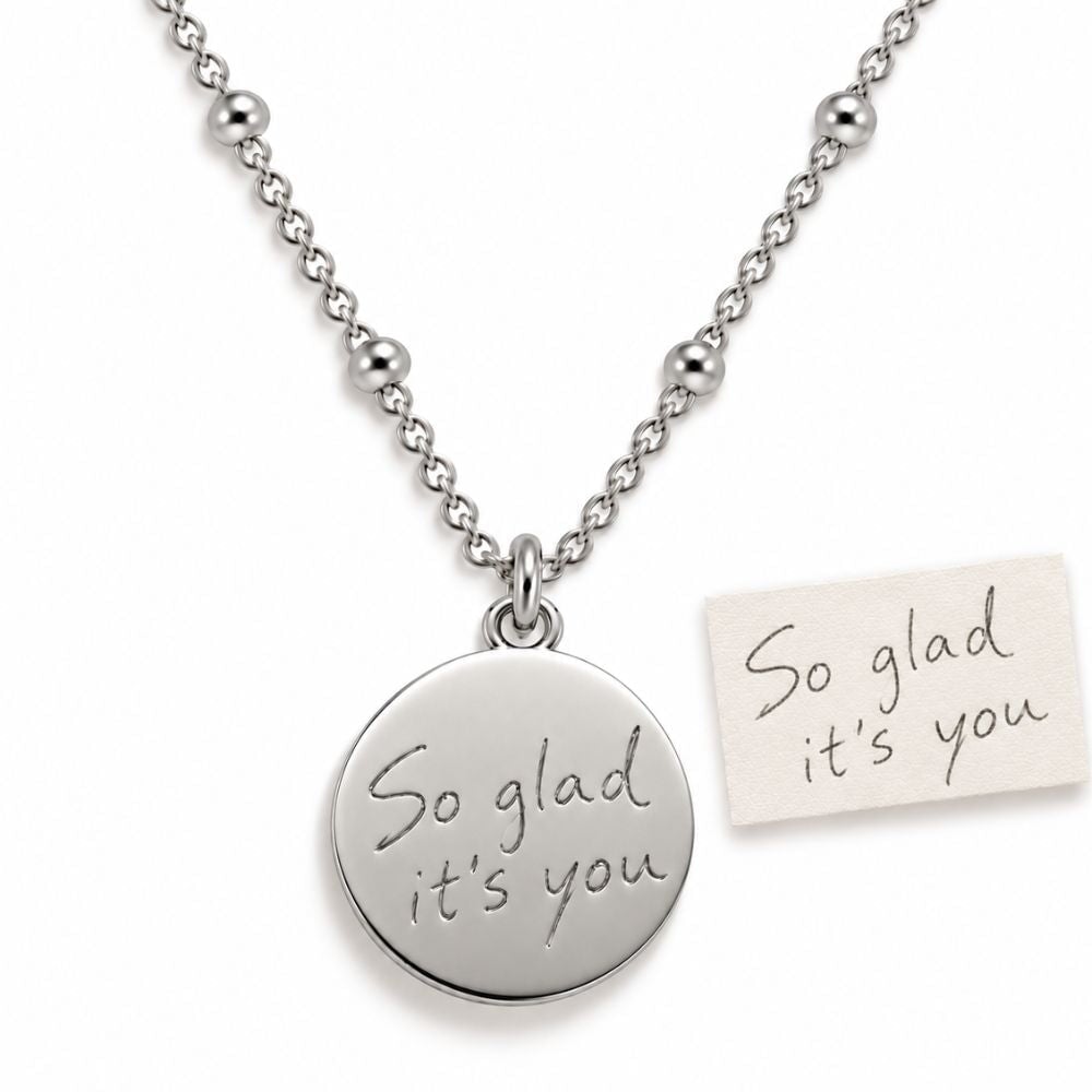 Drawing Necklace – Round Pendant with Diamond Engraving