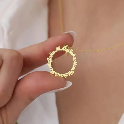 Namenskette Kreis der Liebe Necklaces Loanya Gold 